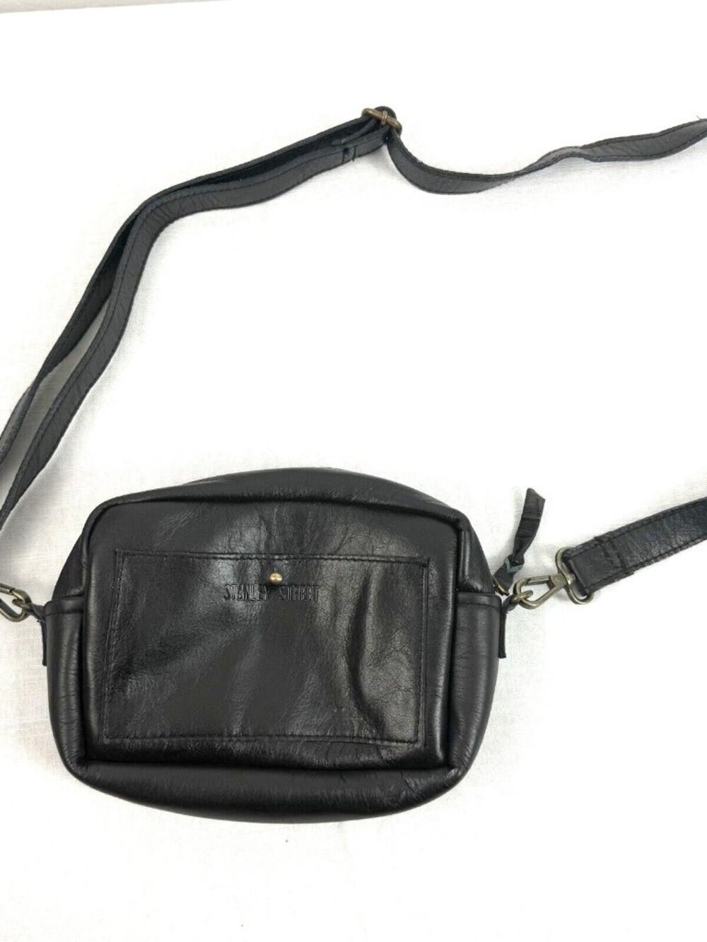 Stanley Street The Sidekick crossbody Bag Black Leather